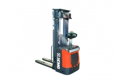 XCS-P20 Reach  Forklift